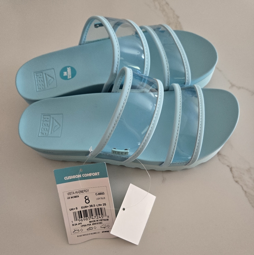 NWT Reef Sandals - Picture 7 of 9